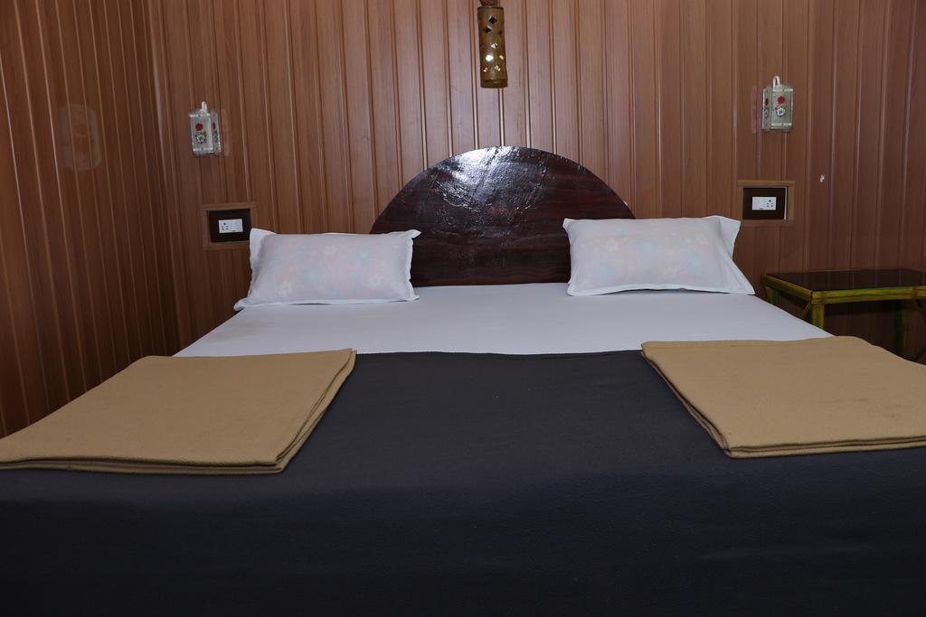Jungleparadiso Homestay Thekkady Esterno foto