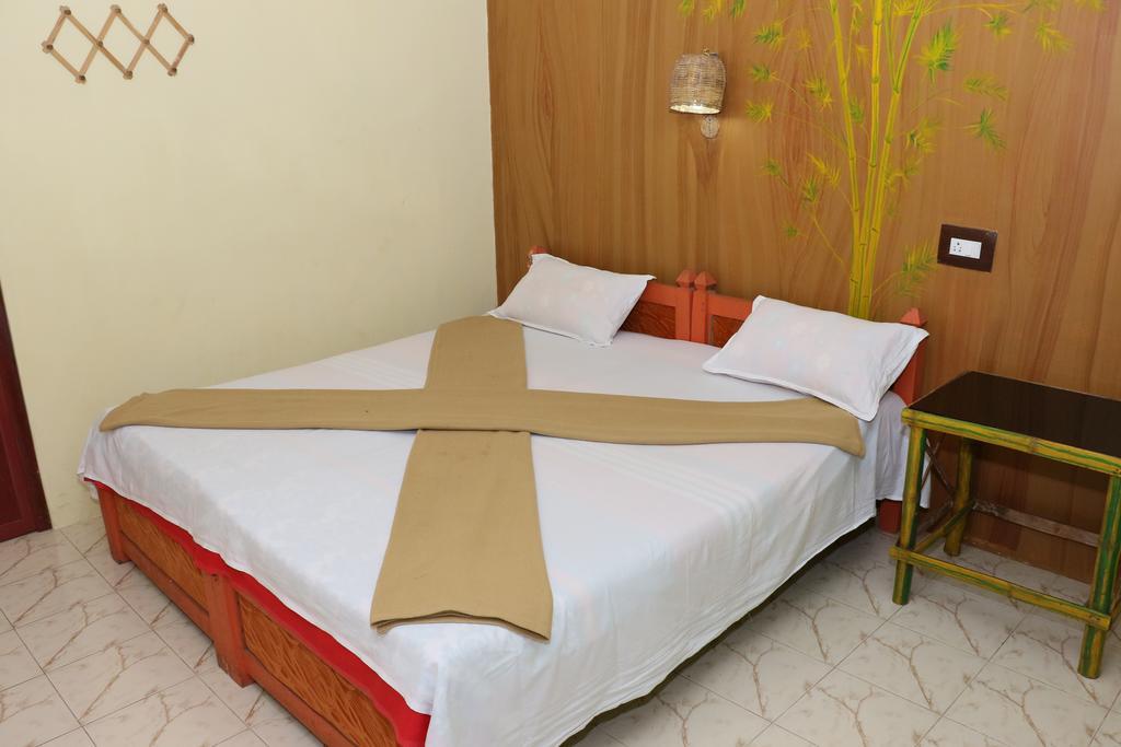 Jungleparadiso Homestay Thekkady Esterno foto